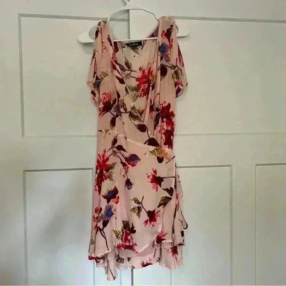 Lulus cherished love blush pink floral print wrap dress size small - Picture 5 of 8